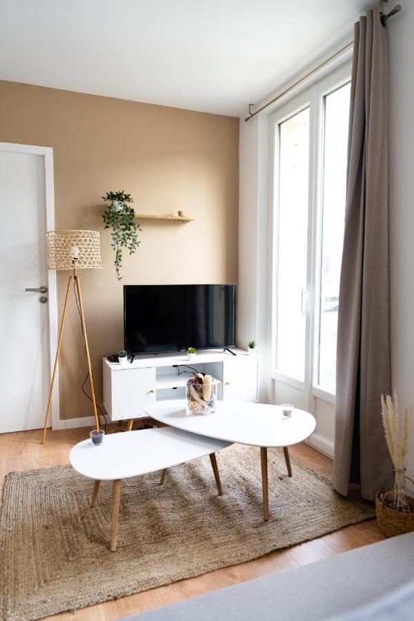 Appartement Cosy Avec Parking Prive A Сомюр Екстер'єр фото