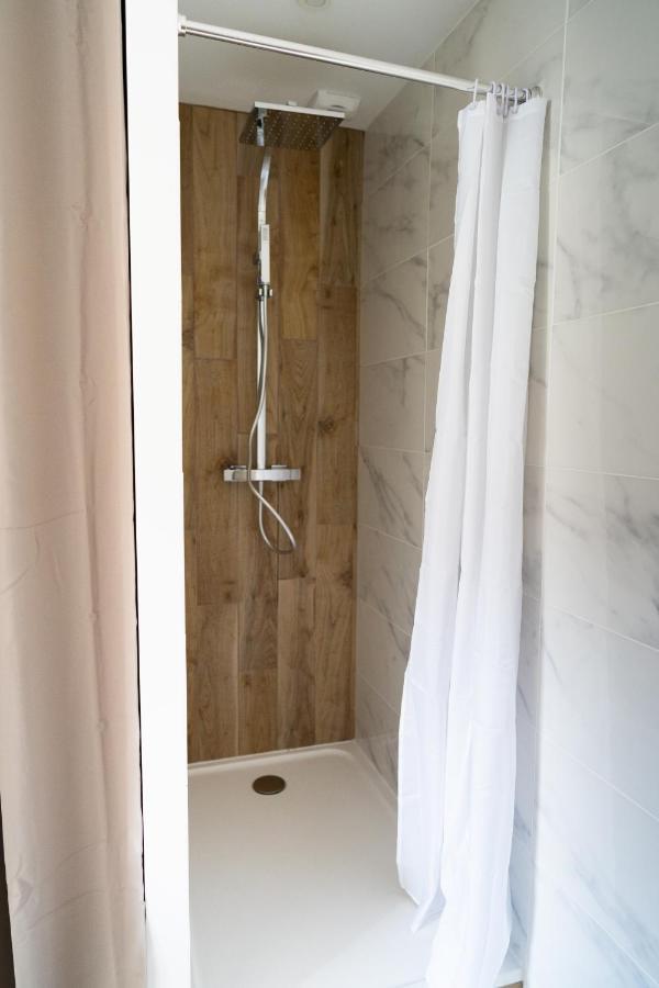 Appartement Cosy Avec Parking Prive A Сомюр Екстер'єр фото